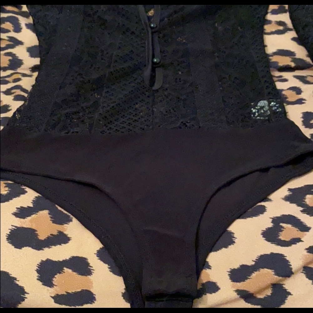 Bodysuit - Picture 2 of 3